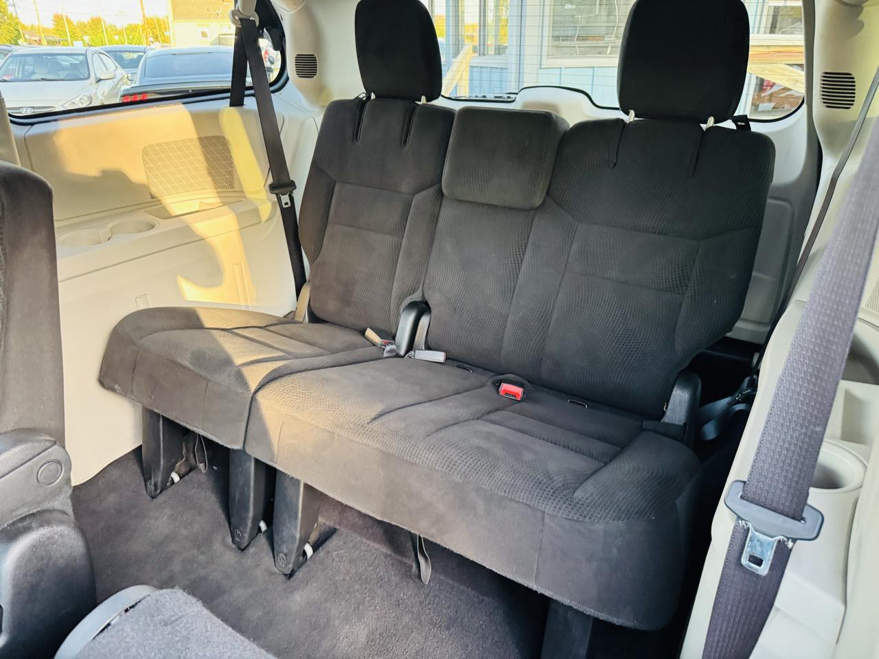 Dodge Grand Caravan SE 2016