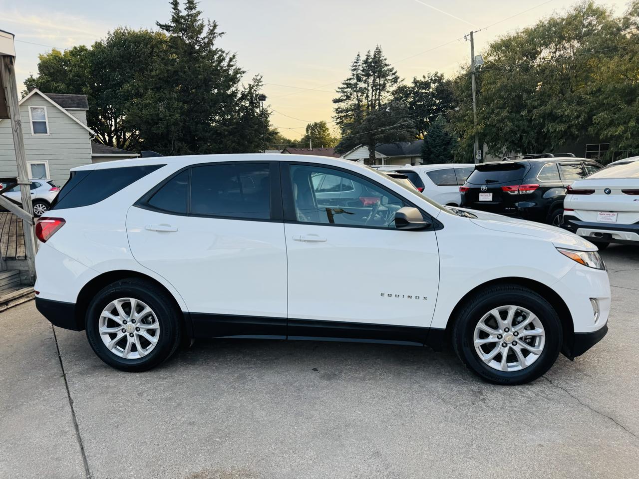 Chevrolet Equinox LS 2WD 2021