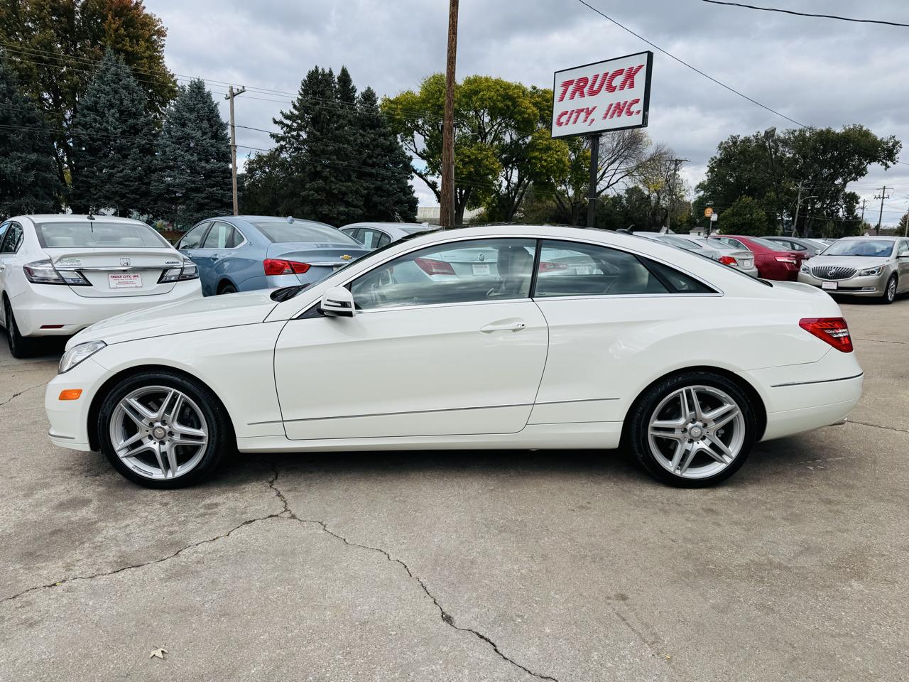 Mercedes-Benz E-Class E350 Coupe 2011