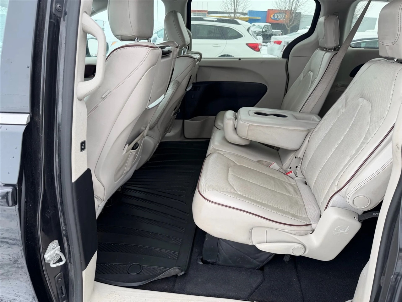 Chrysler Pacifica  2017