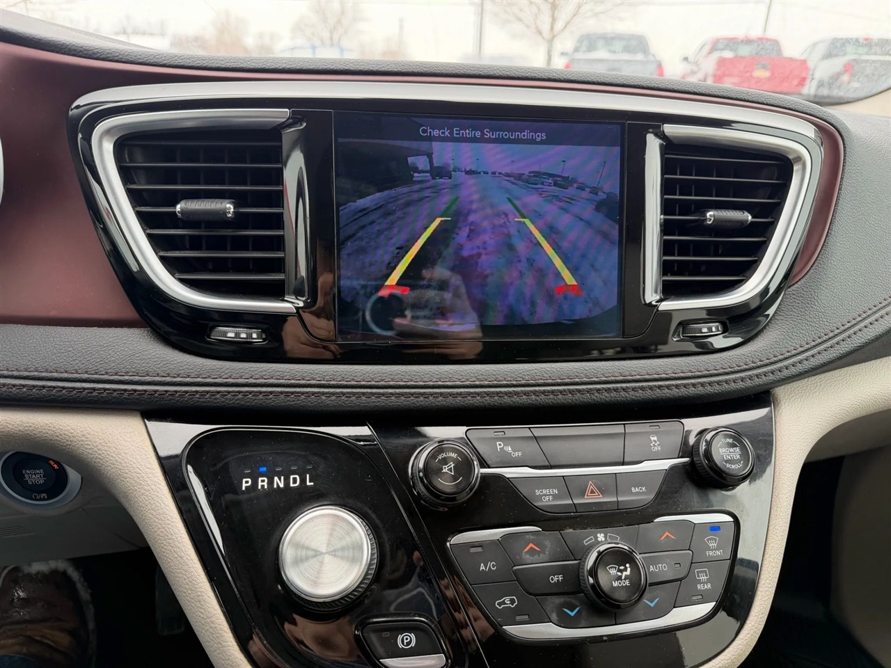 Chrysler Pacifica  2017