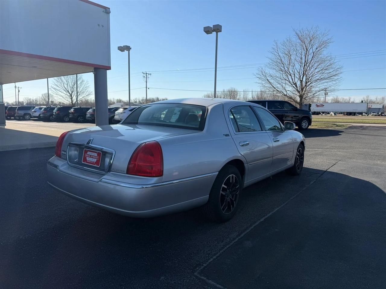 Lincoln Town Car  2009
