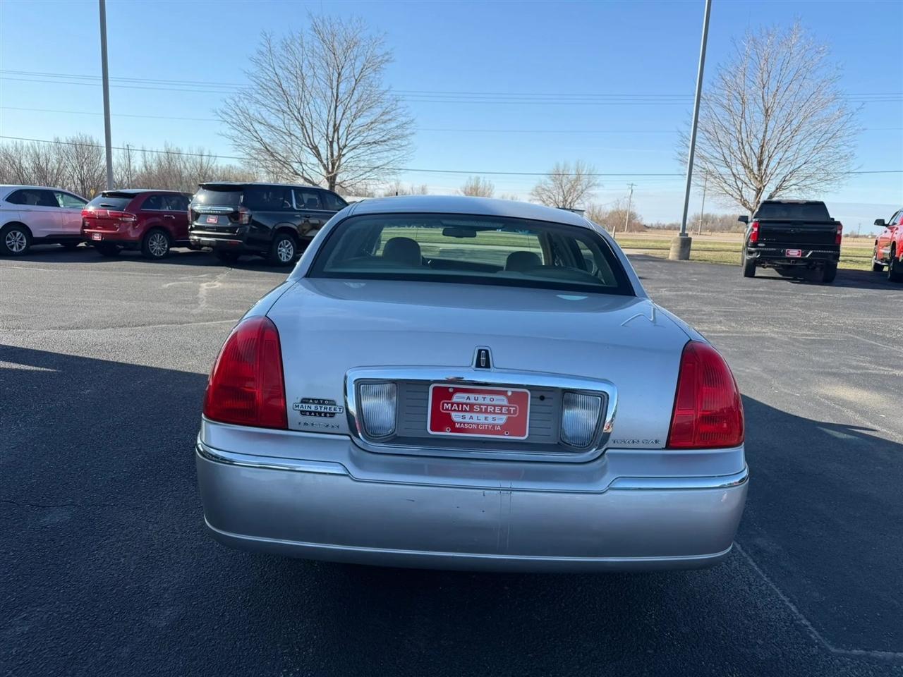 Lincoln Town Car  2009