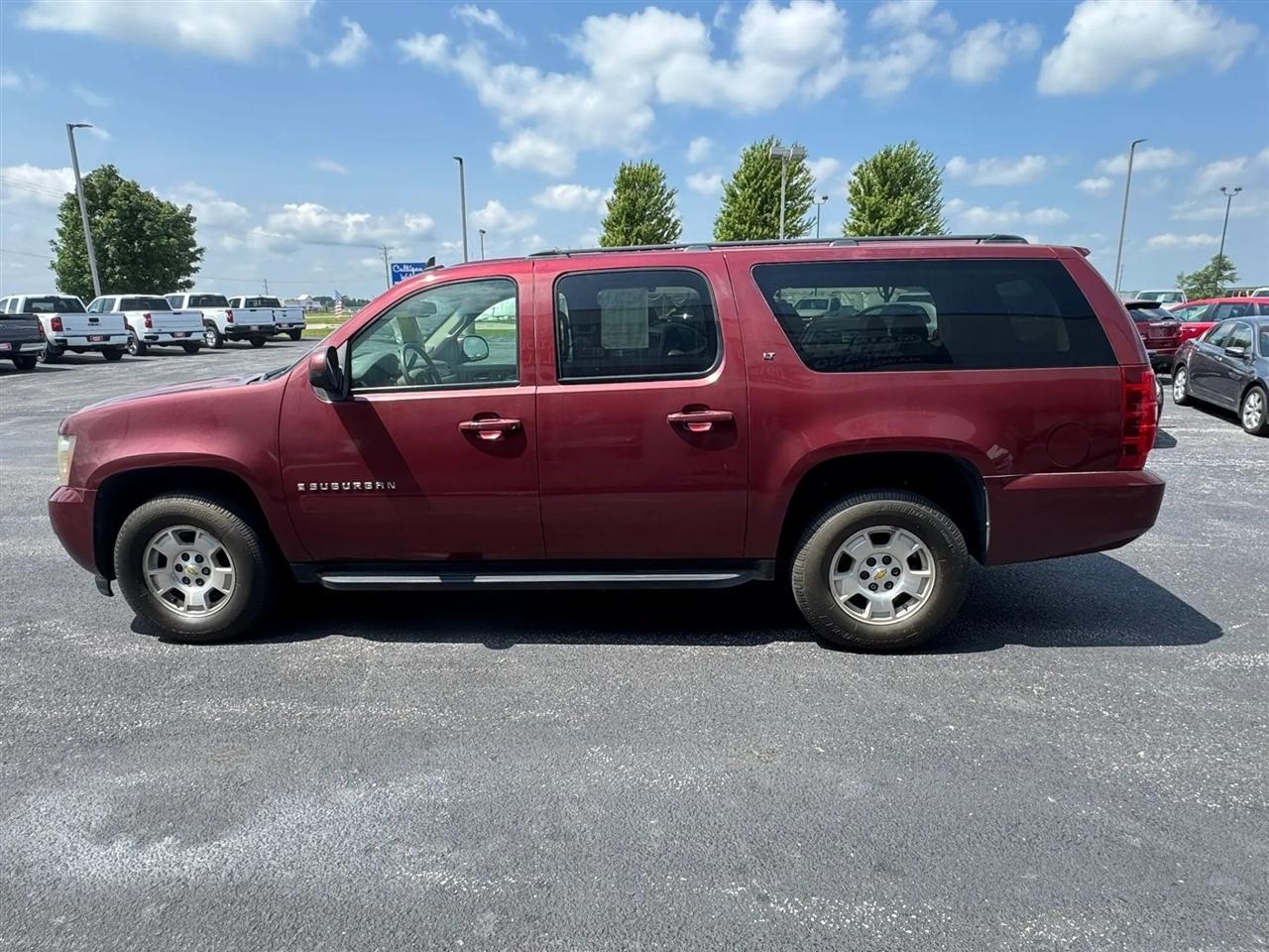 2008 Chevrolet Suburban LT - Photo 6
