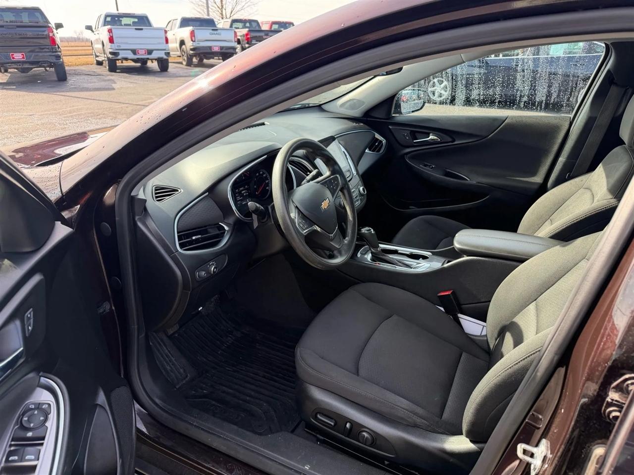 Chevrolet Malibu  2020