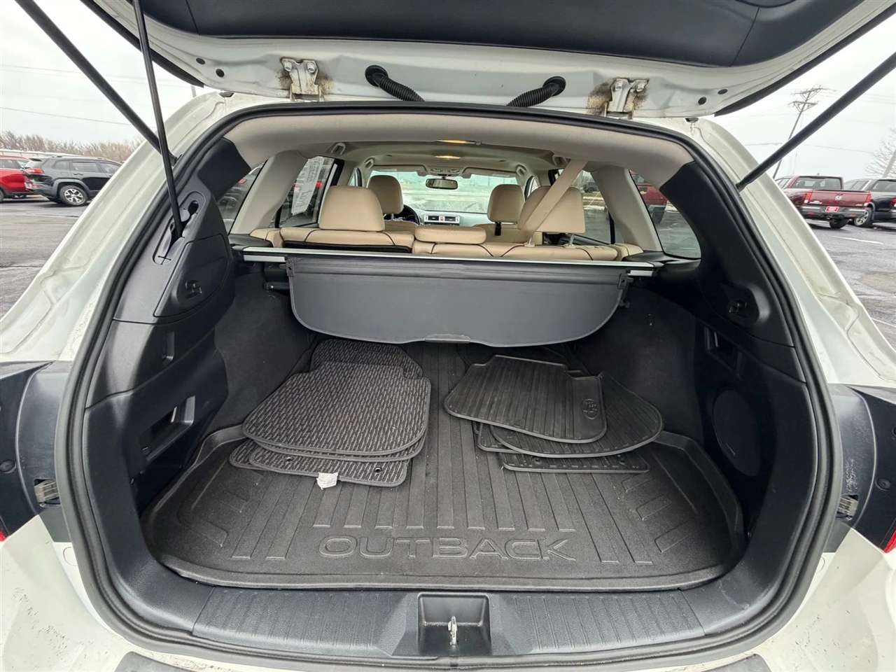 Subaru Outback  2016