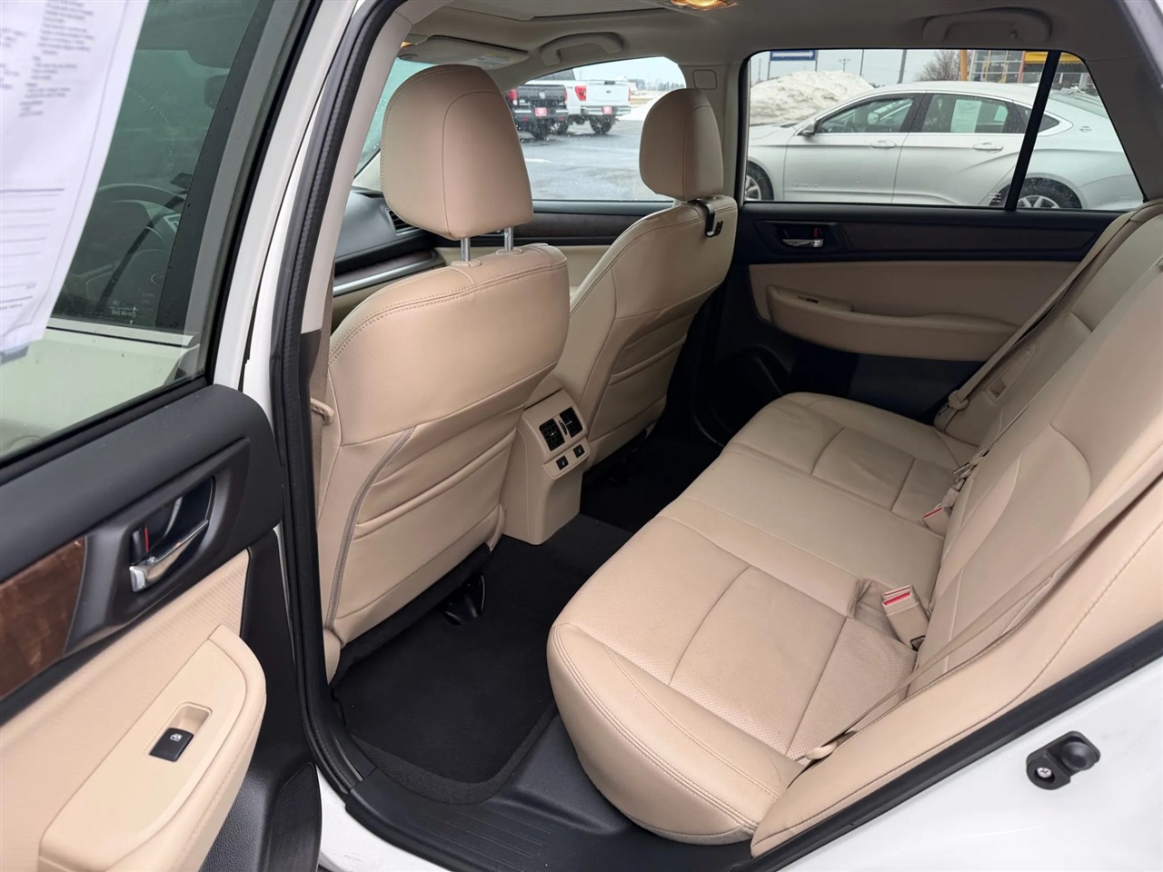 Subaru Outback  2016