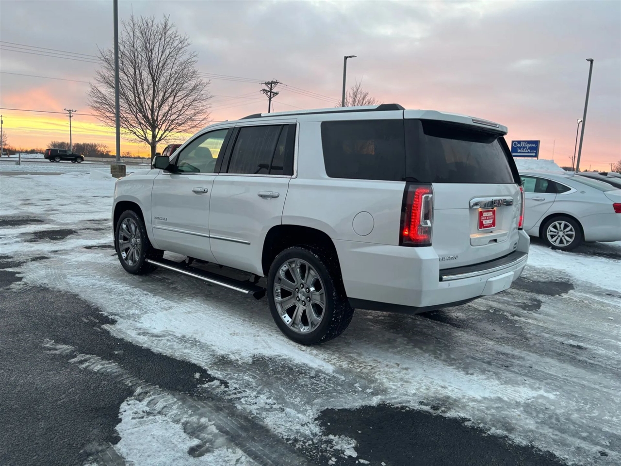 GMC Yukon Denali  2016