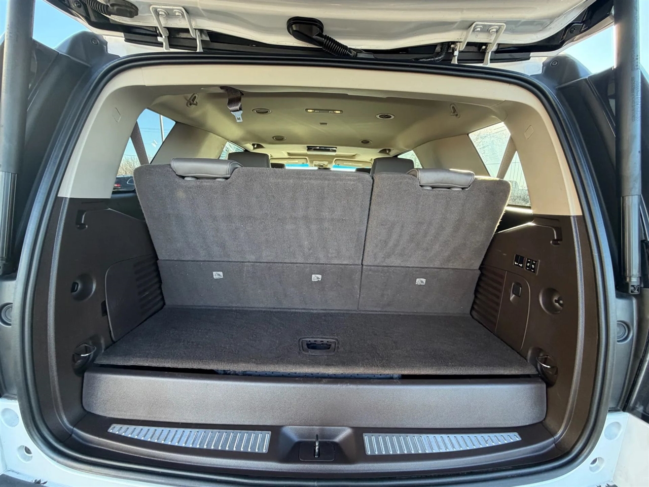 GMC Yukon Denali  2016