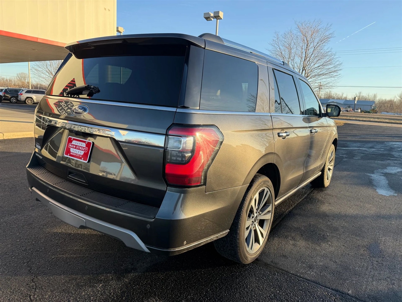 Ford Expedition  2021