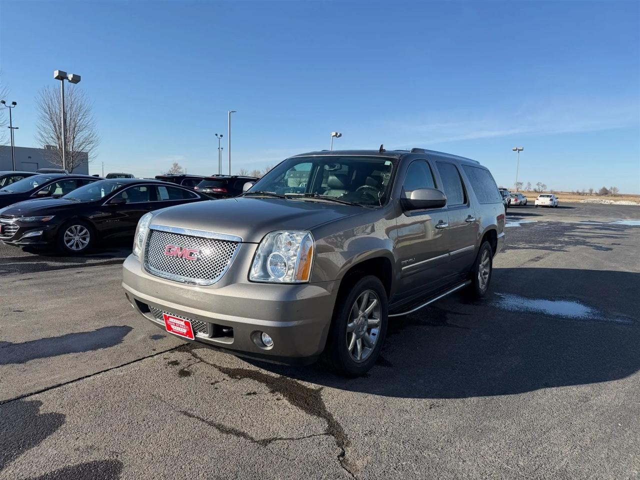 GMC Yukon Denali  2012