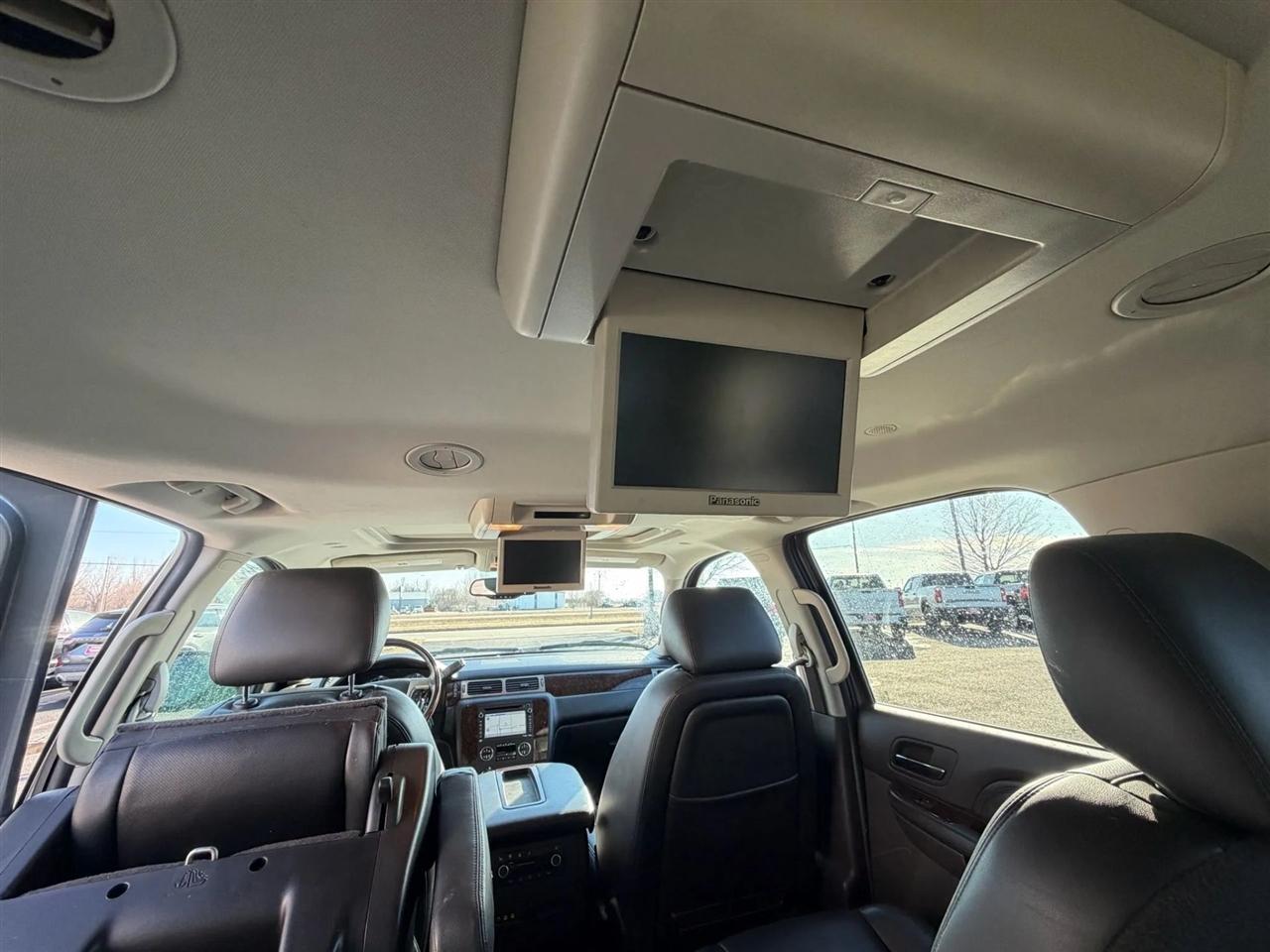 GMC Yukon Denali  2012