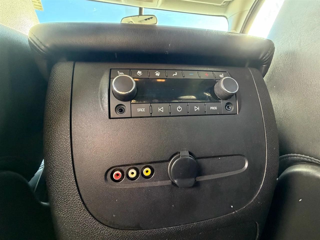 GMC Yukon Denali  2012