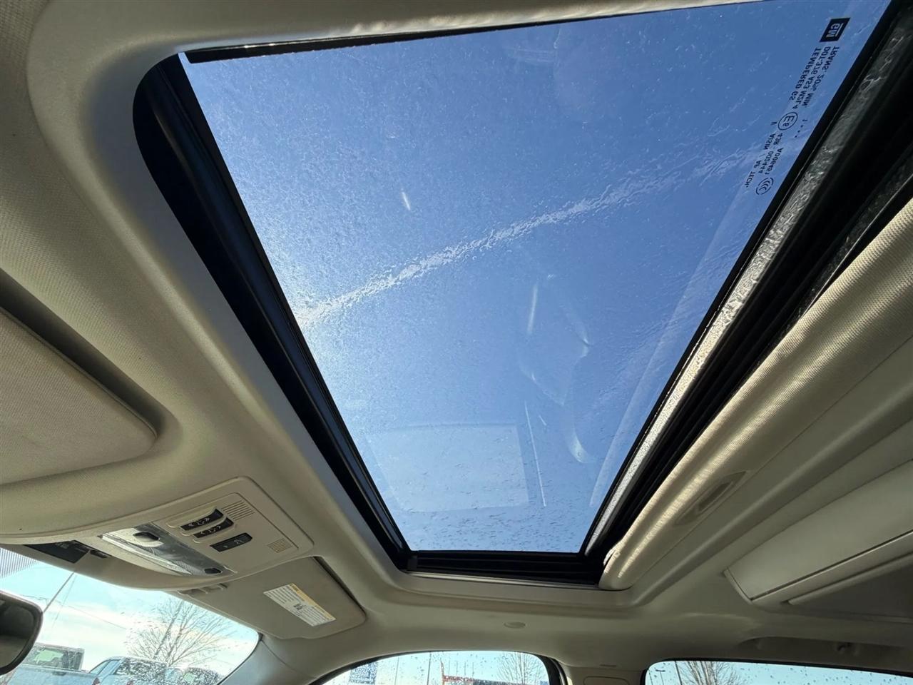 GMC Yukon Denali  2012