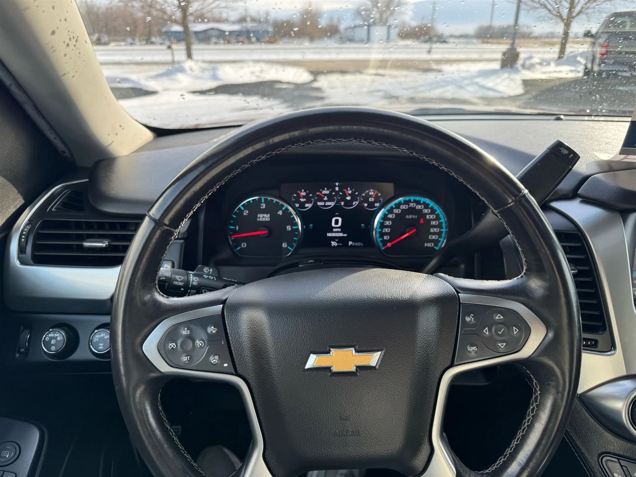 Chevrolet Suburban  2017