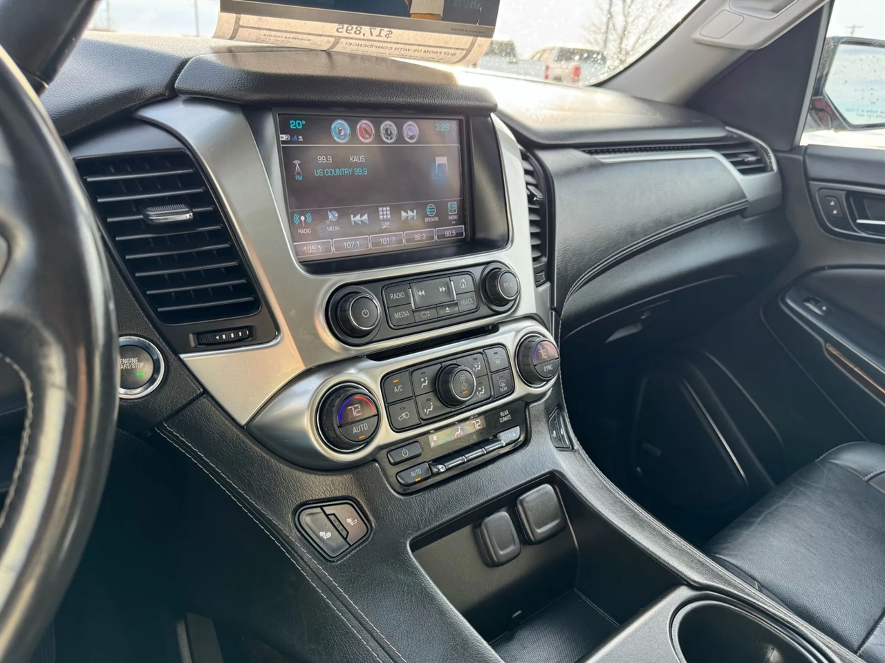 Chevrolet Suburban  2017