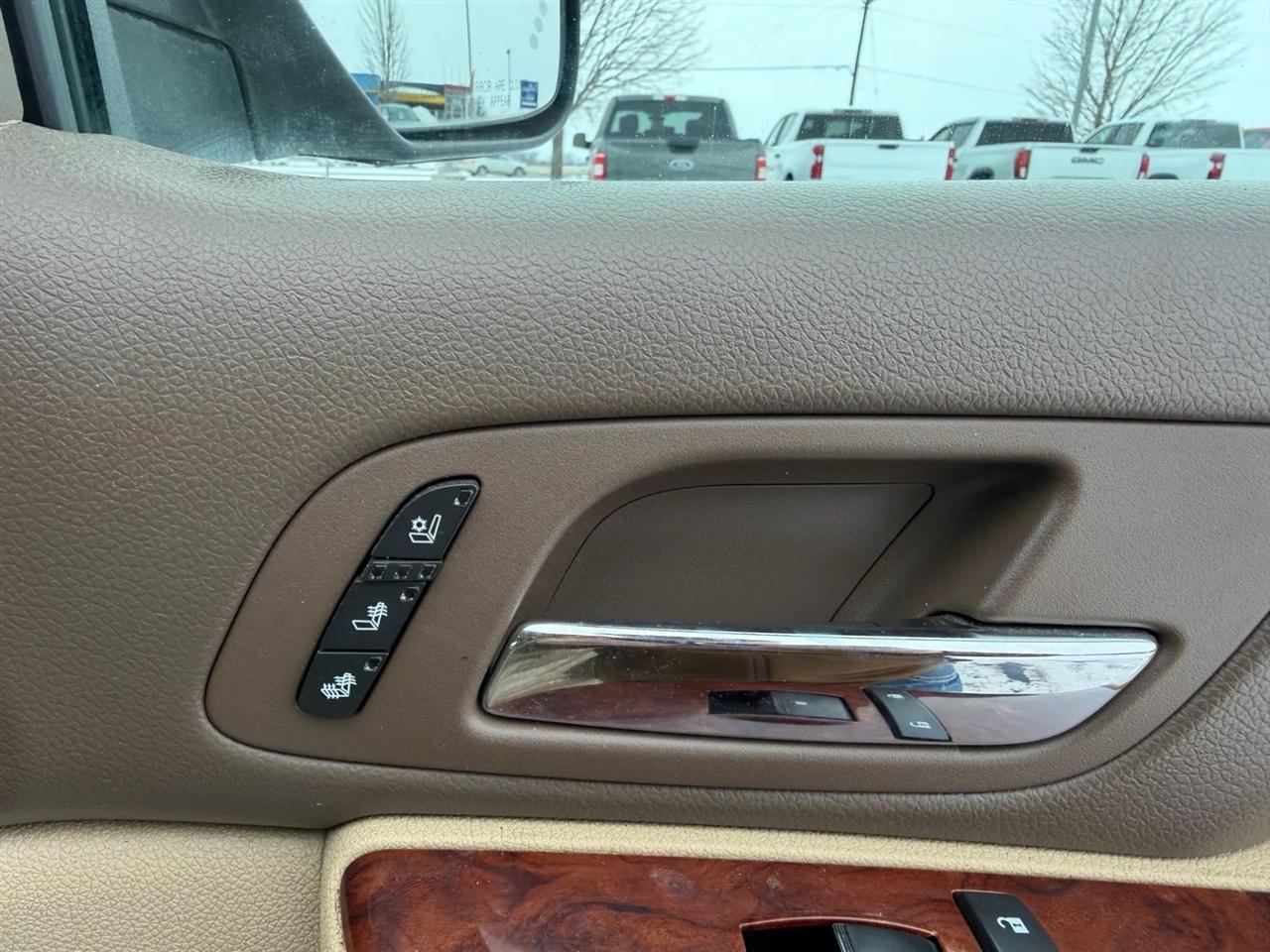 Chevrolet Avalanche  2011