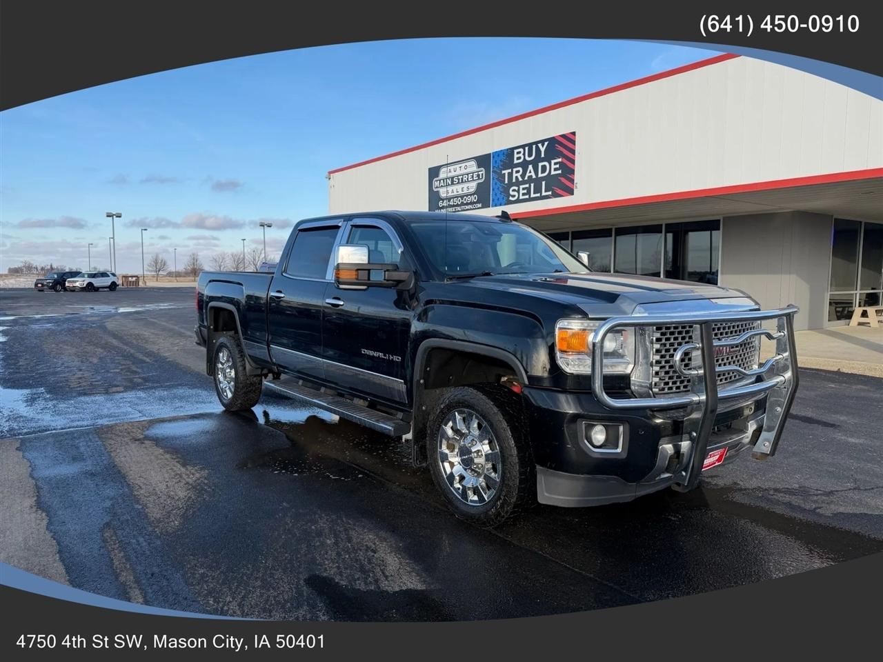2017 GMC Sierra 2500HD Denali Pickup 4D 6 1/2 ft