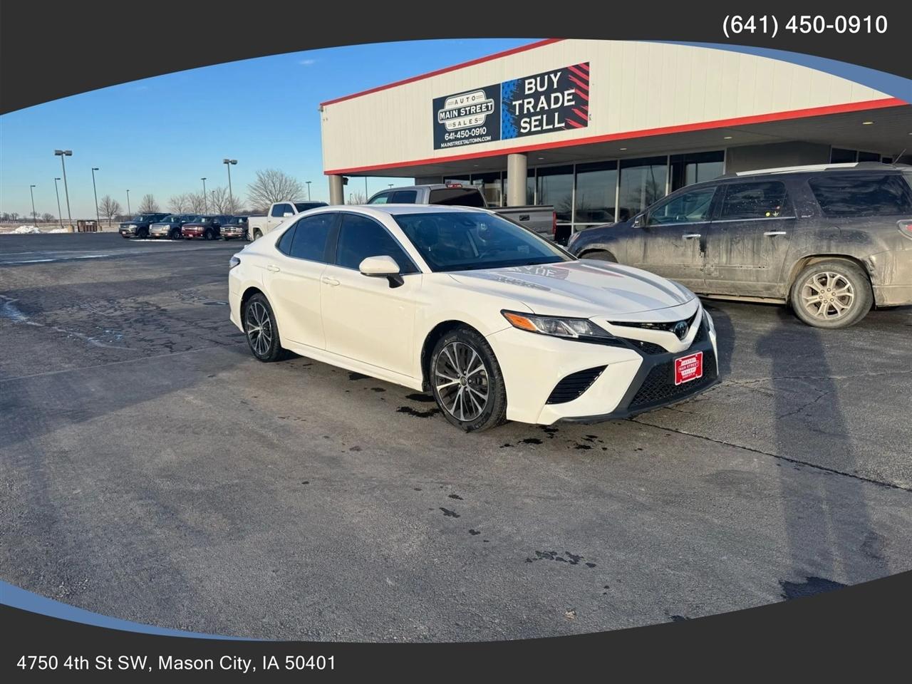 2020 Toyota Camry SE Sedan 4D