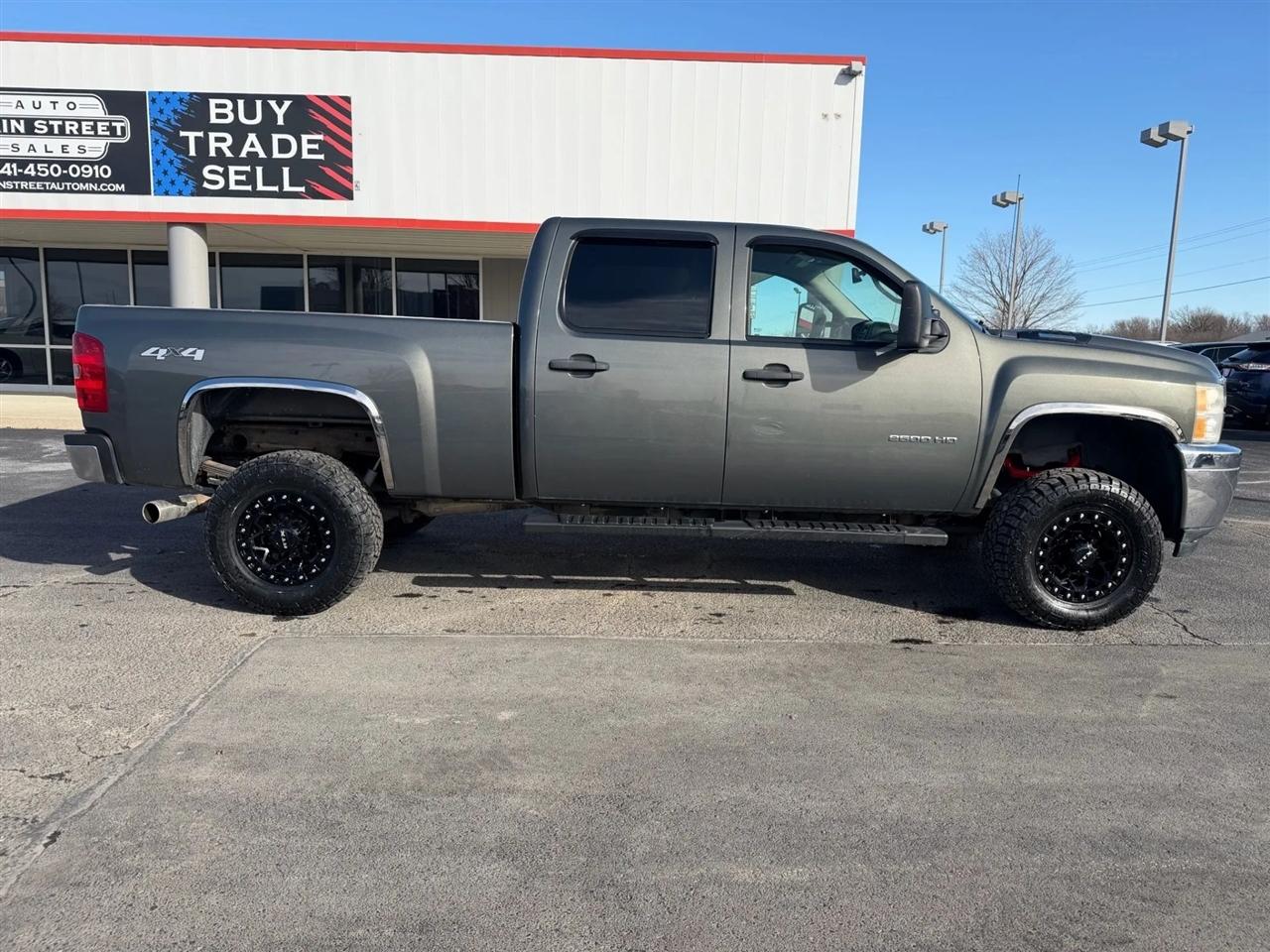 Chevrolet Silverado 2500HD  2011