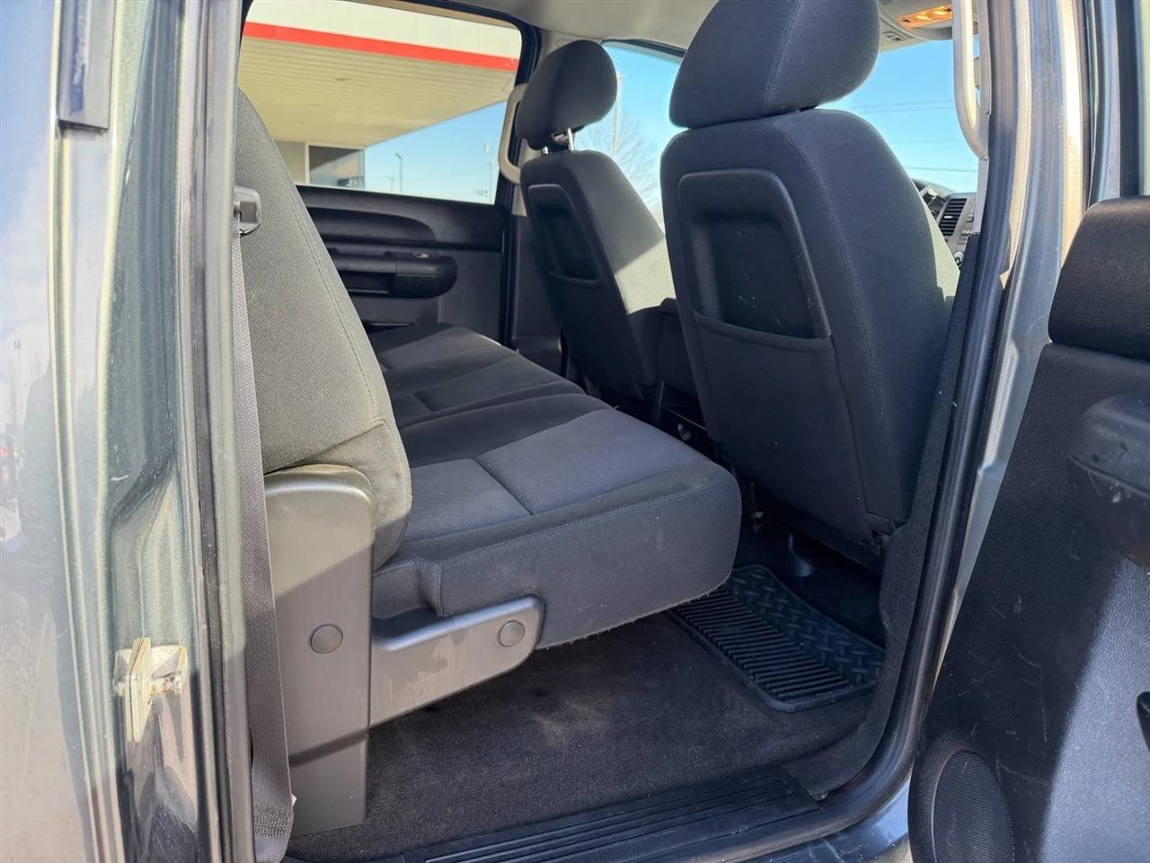 Chevrolet Silverado 2500HD  2011