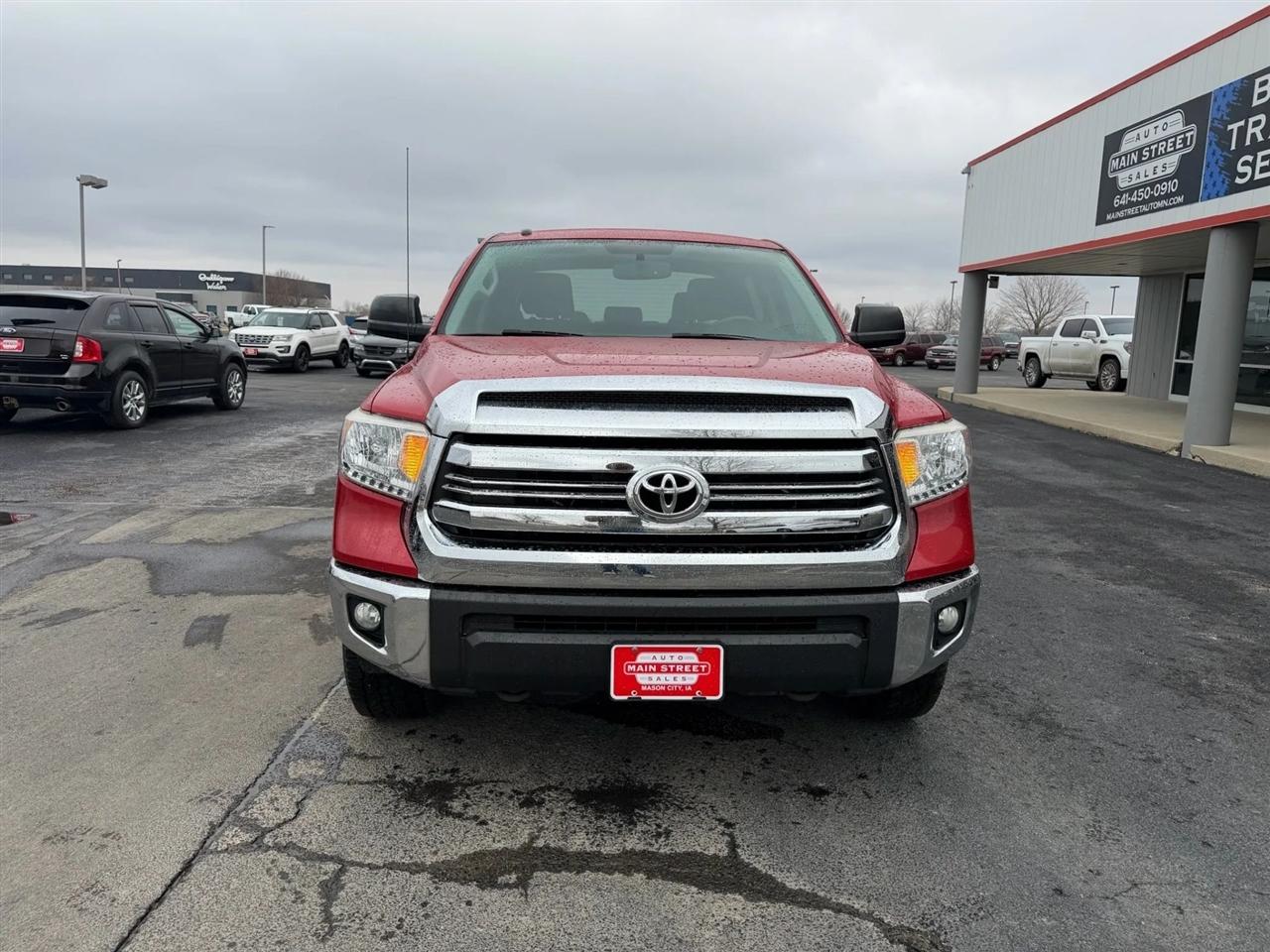 Toyota Tundra  2015
