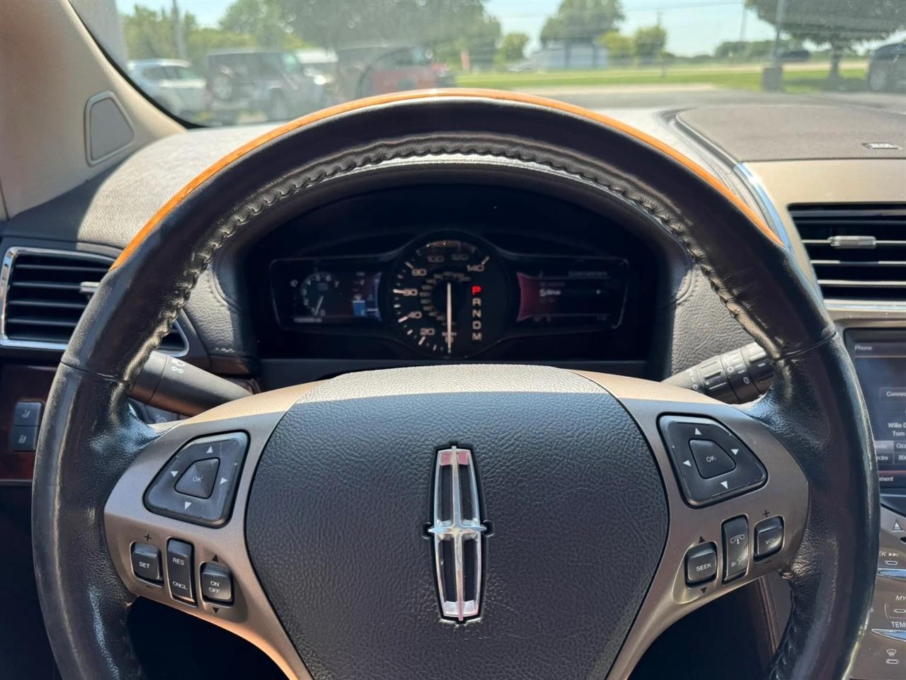 2011 Lincoln MKX Base - Photo 15