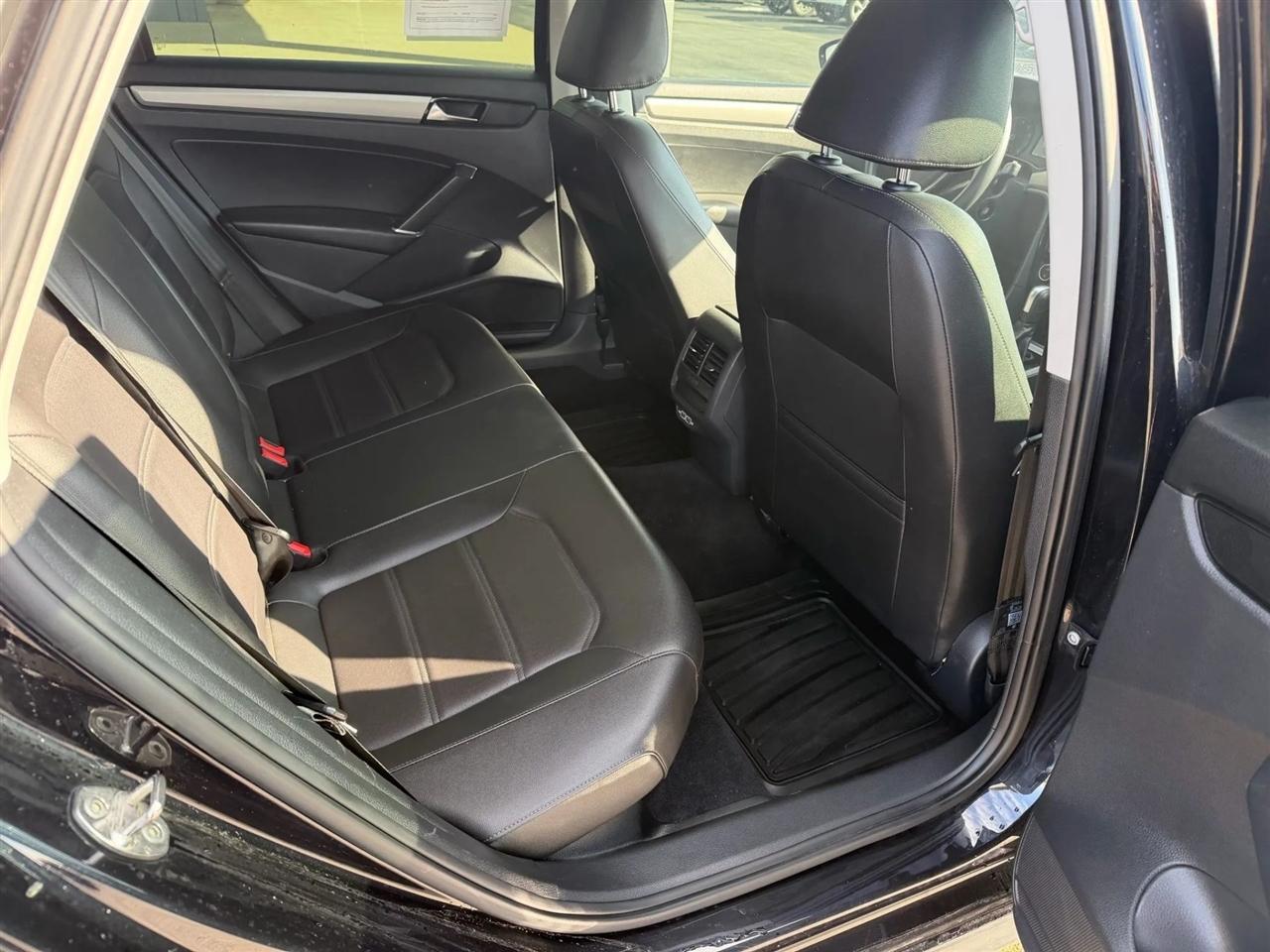 Volkswagen Passat  2021