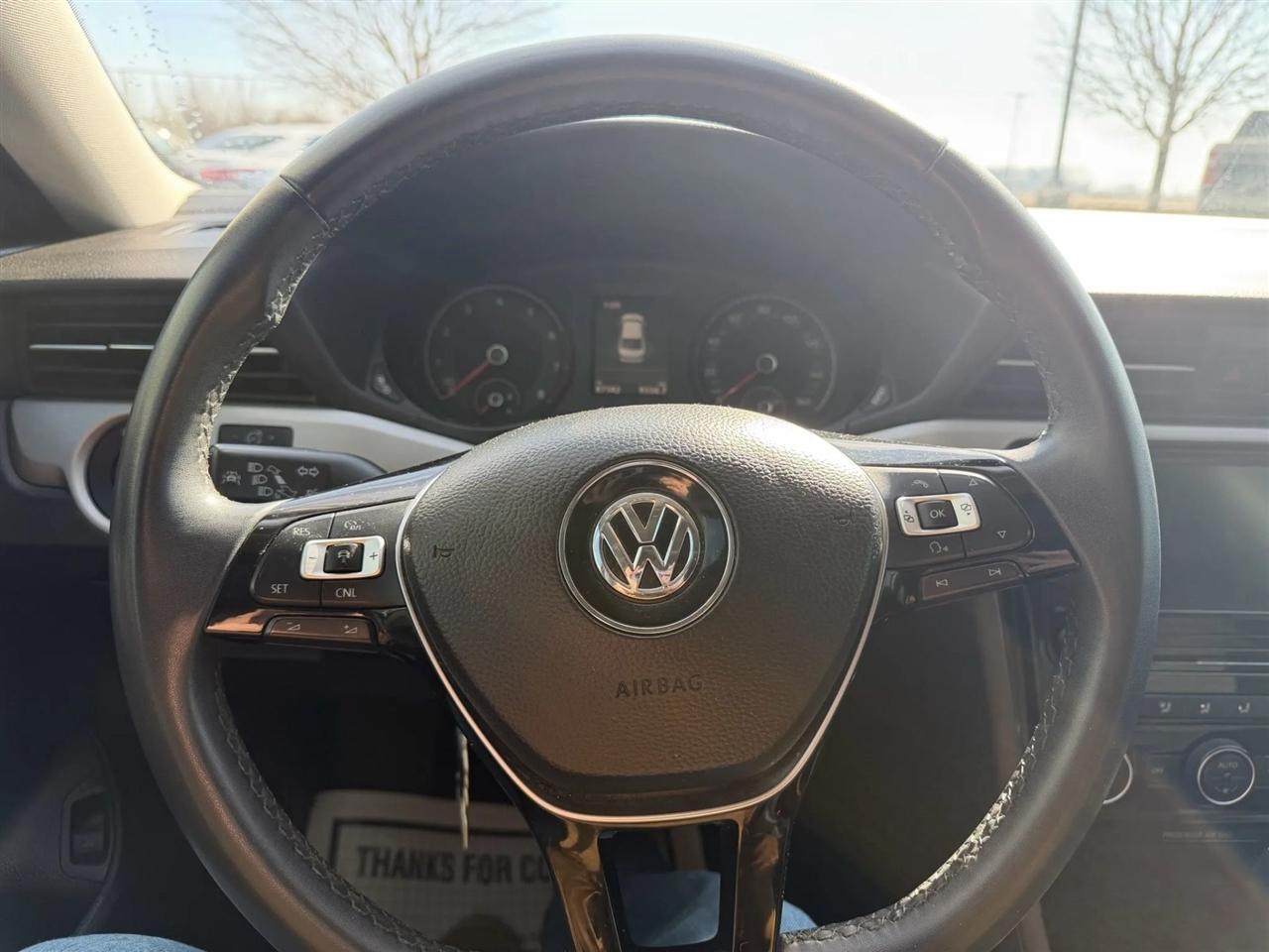 Volkswagen Passat  2021