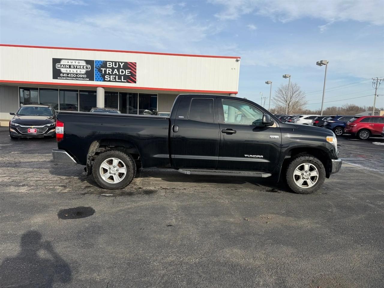 Toyota Tundra  2016