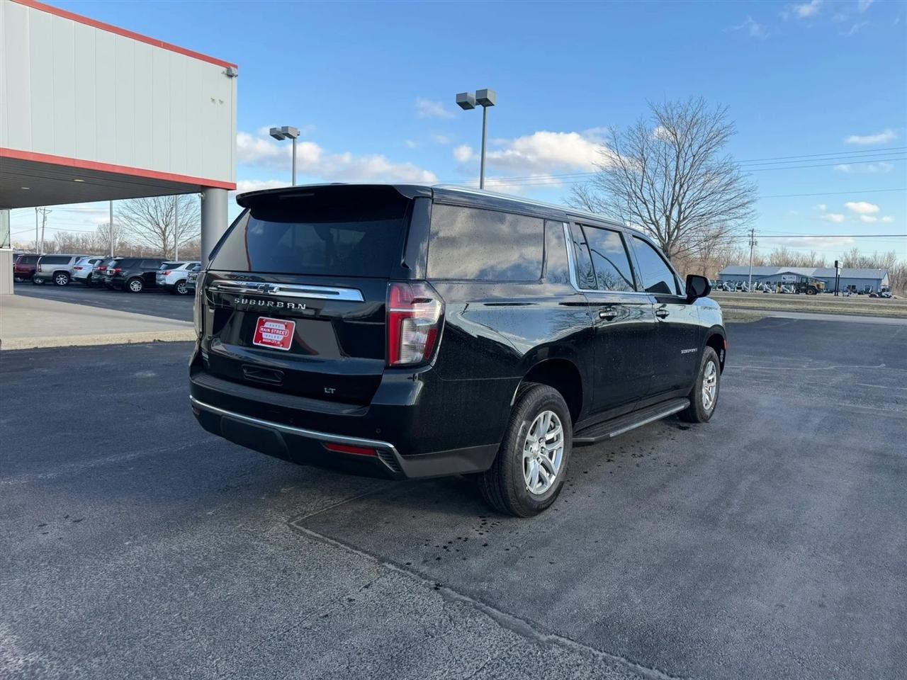 Chevrolet Suburban  2021