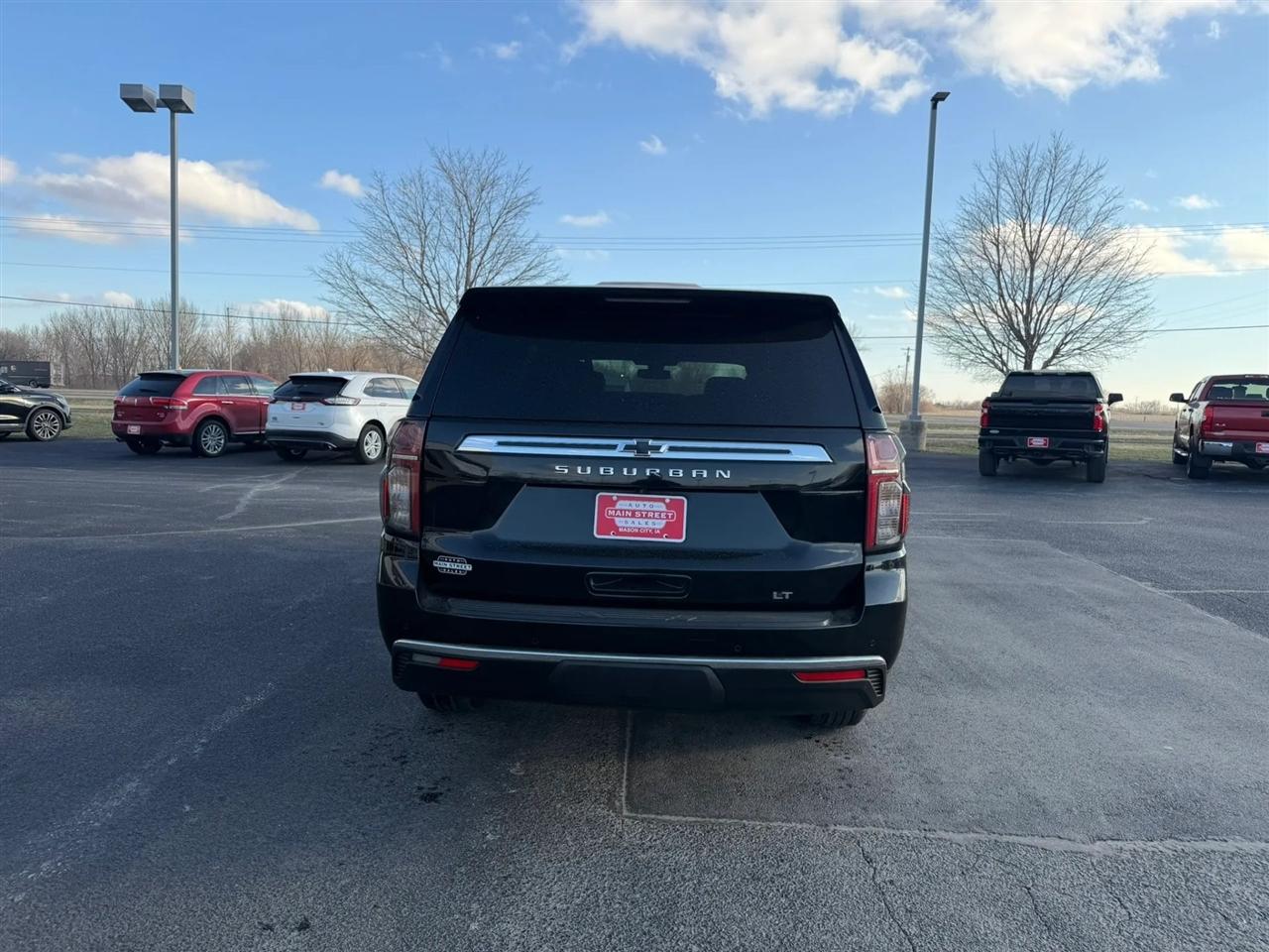 Chevrolet Suburban  2021