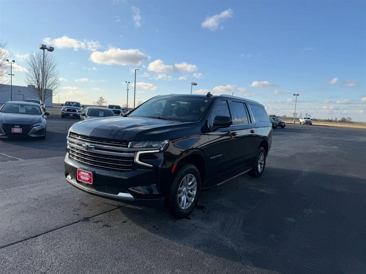 Chevrolet Suburban  2021