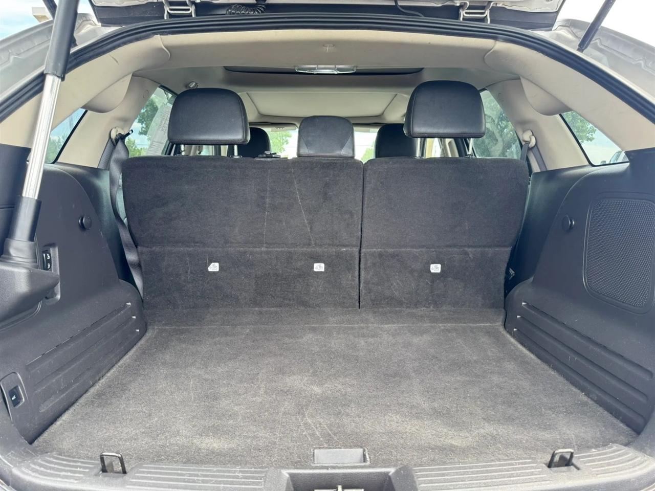 Ford Edge  2012