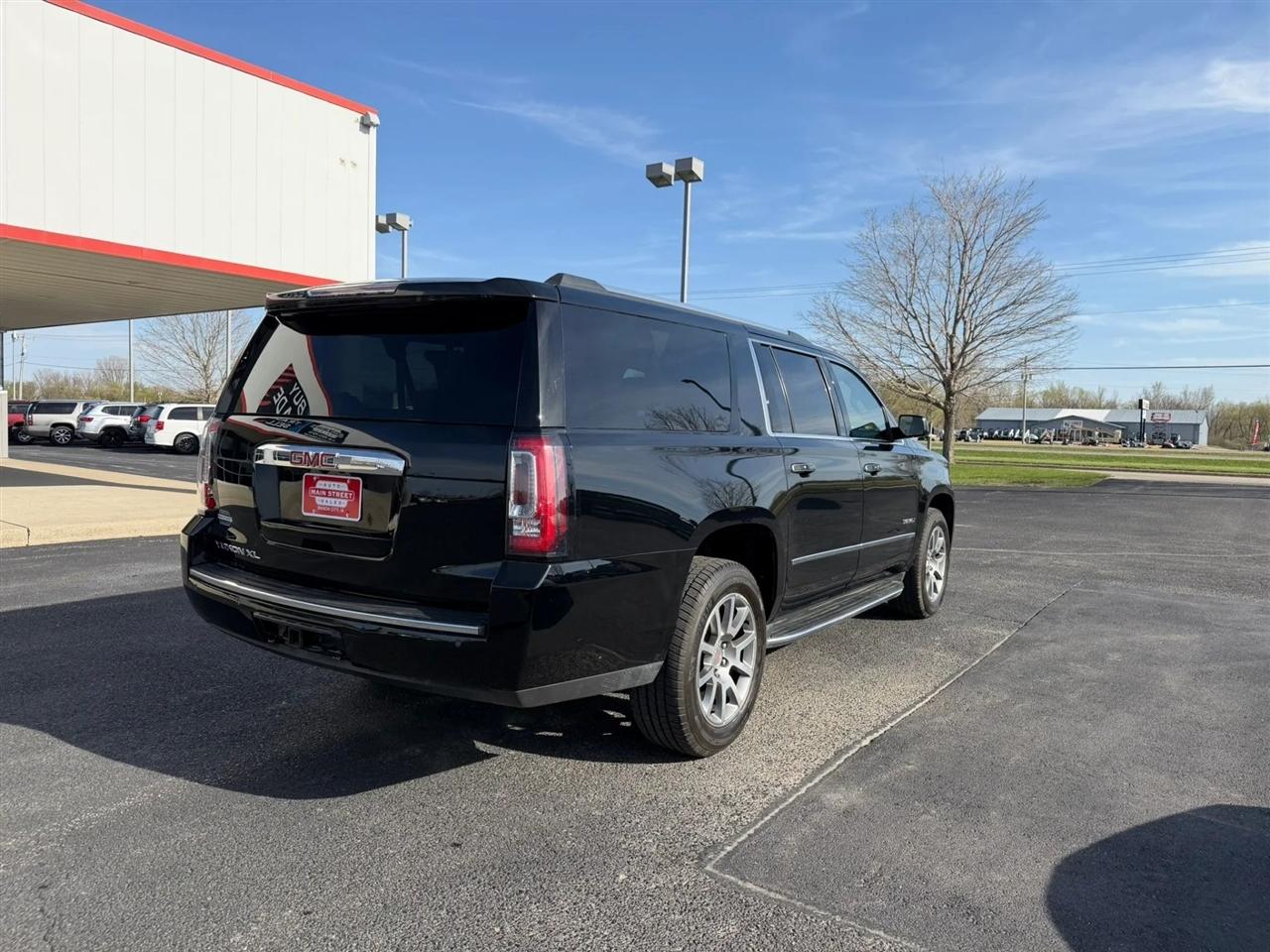 GMC Yukon XL  2019