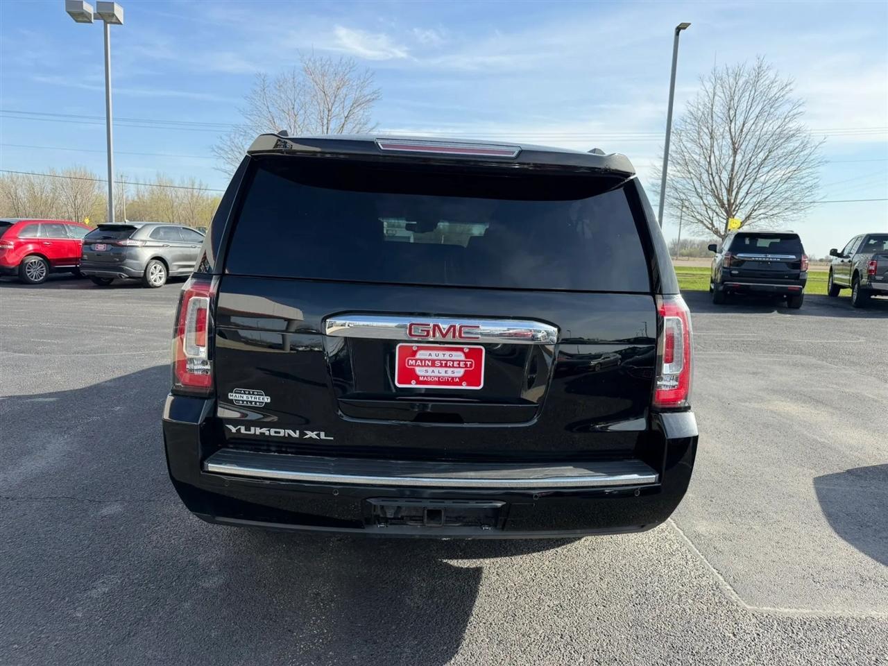 GMC Yukon XL  2019