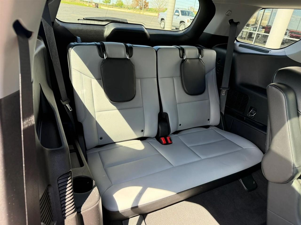 Ford Explorer  2021