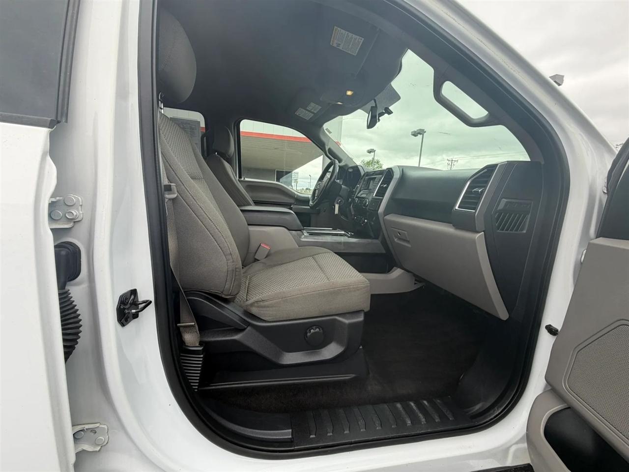 Ford F-150  2015