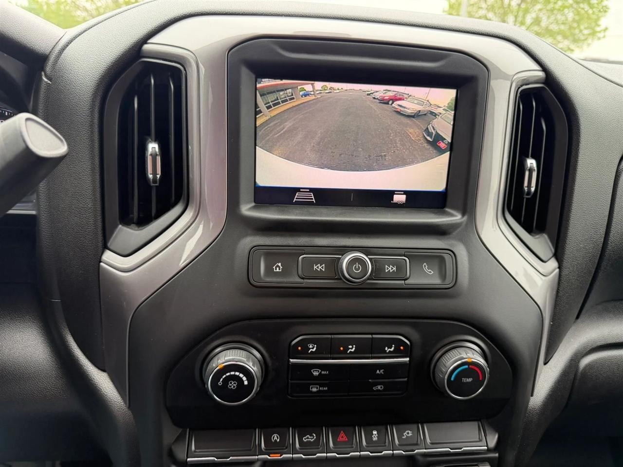 Chevrolet Silverado 1500  2021