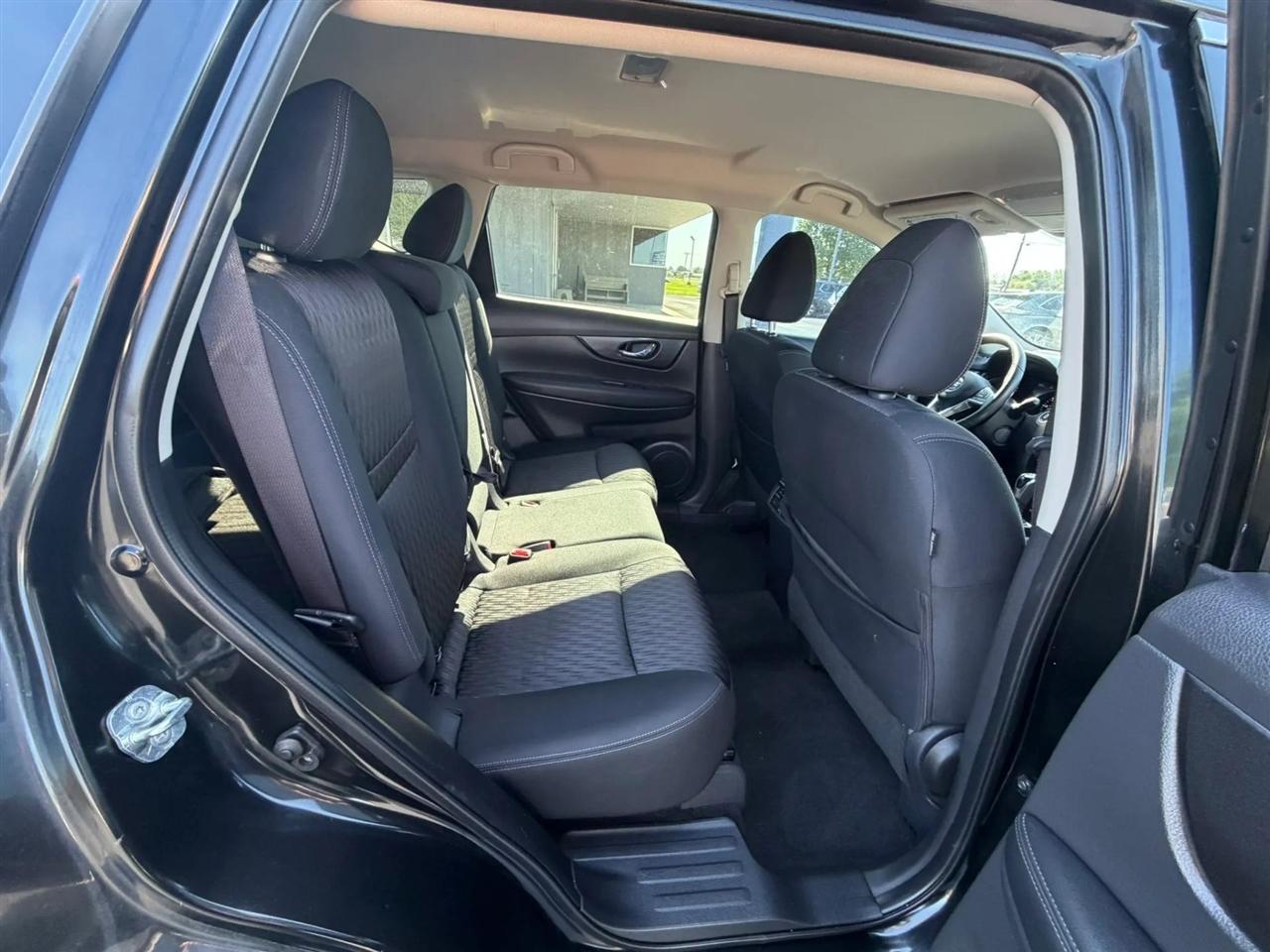 Nissan Rogue  2020