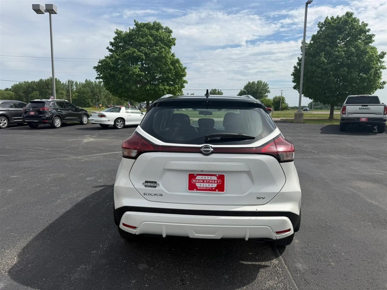 Nissan Kicks  2023