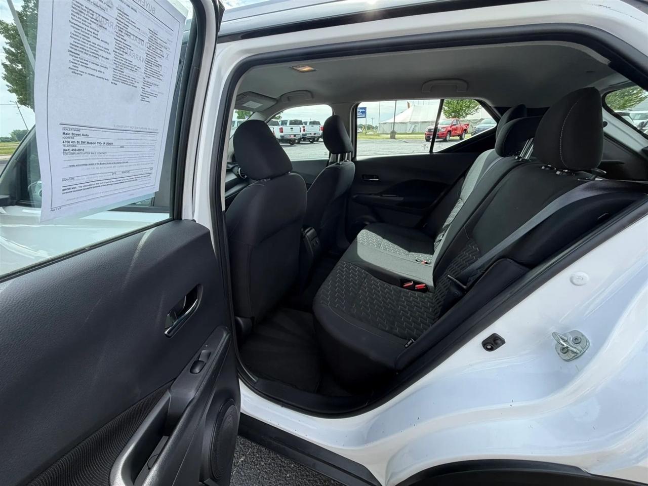 Nissan Kicks  2023