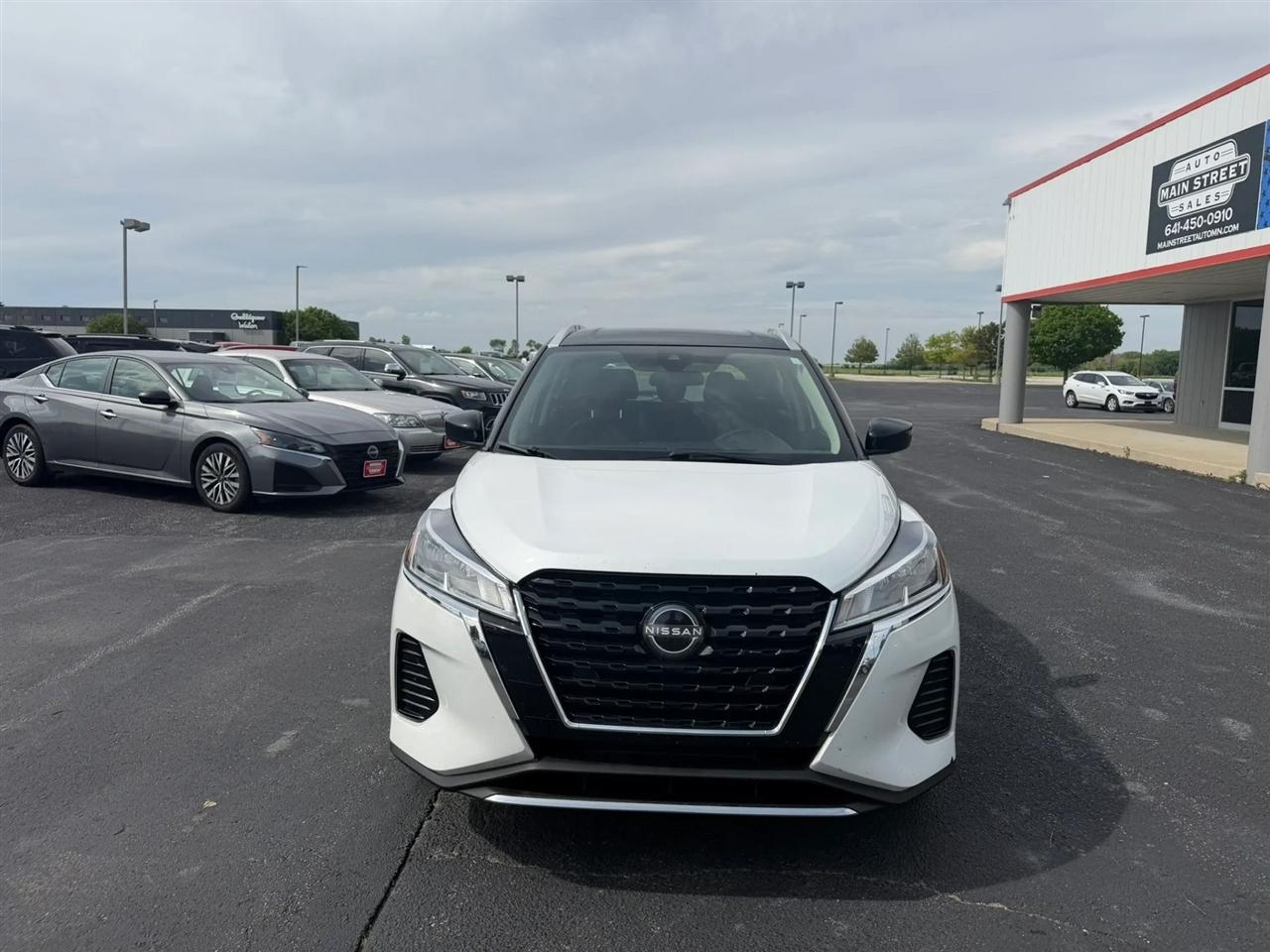 Nissan Kicks  2023