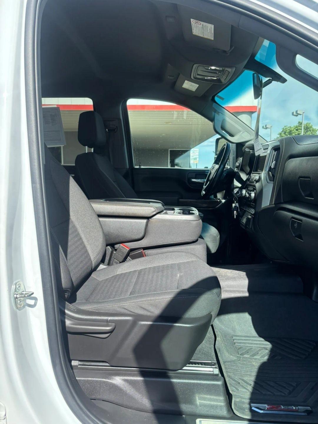 Chevrolet Silverado 2500HD  2023