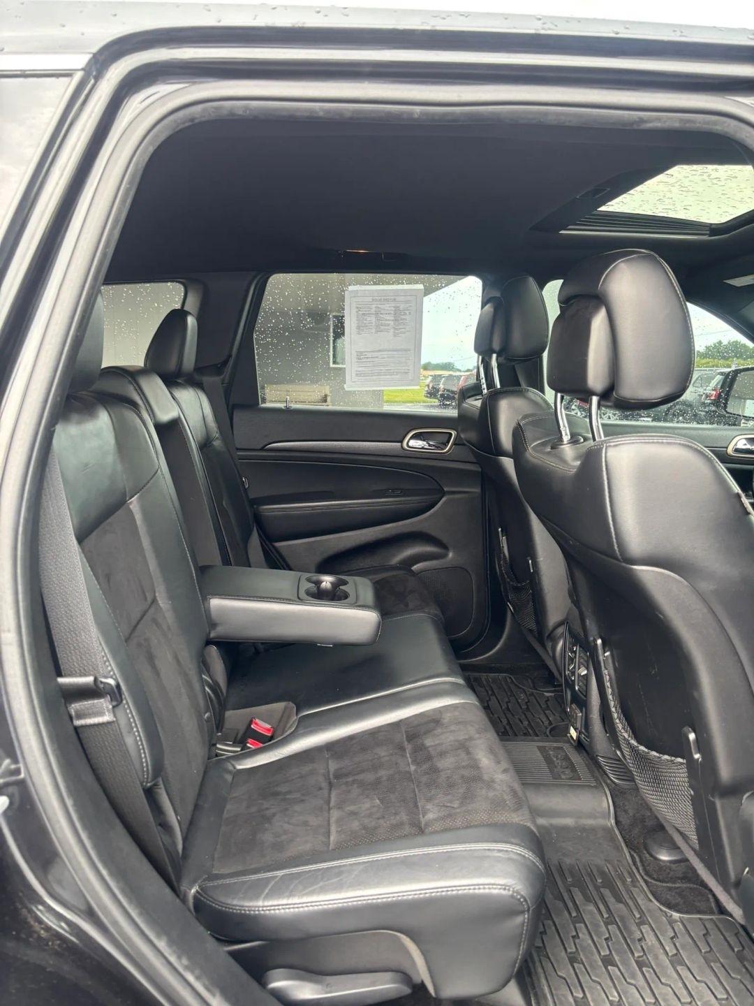 Jeep Grand Cherokee  2015