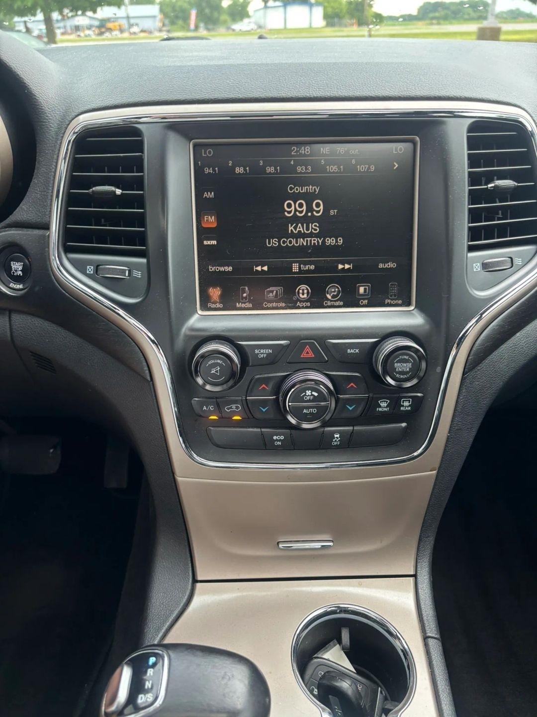 Jeep Grand Cherokee  2015