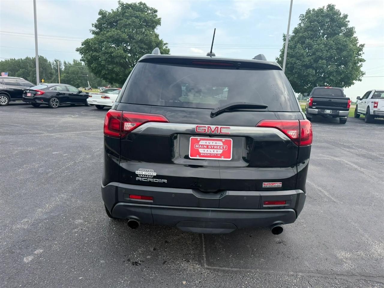 GMC Acadia  2017