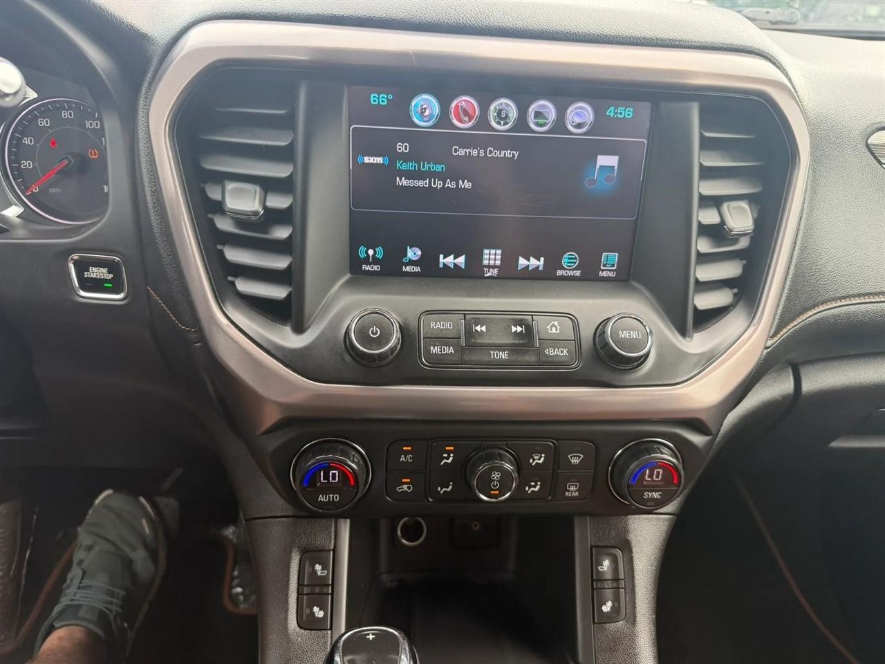 GMC Acadia  2017