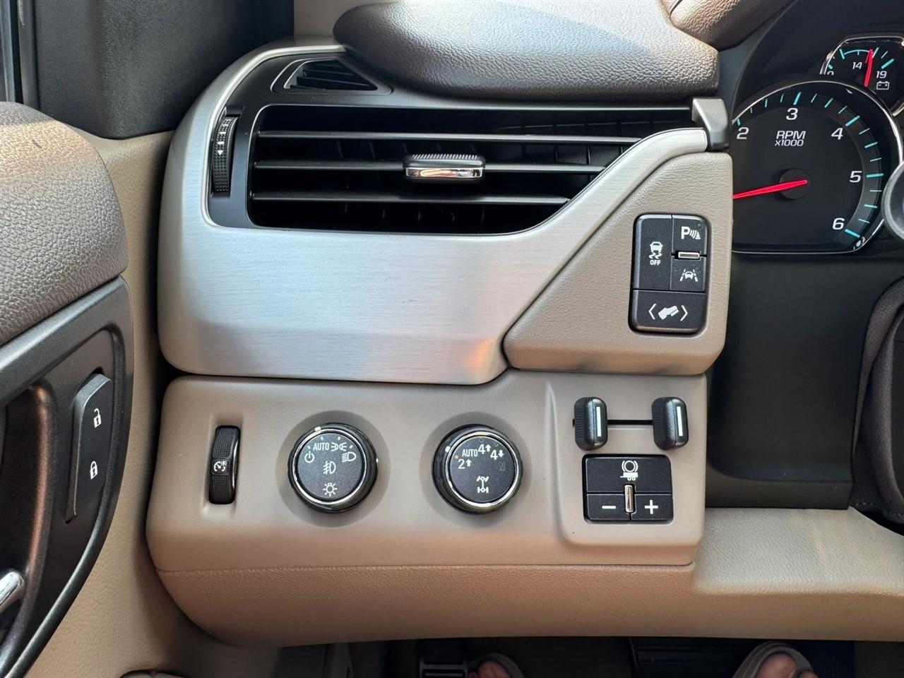 GMC Yukon  2017