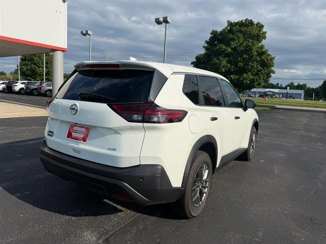 Nissan Rogue  2021